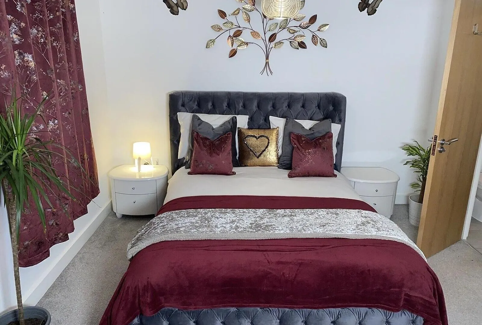 Igloo Magnolia Room Stay I Breakfast I Free Parking Leeds  Leeds (West Yorkshire)