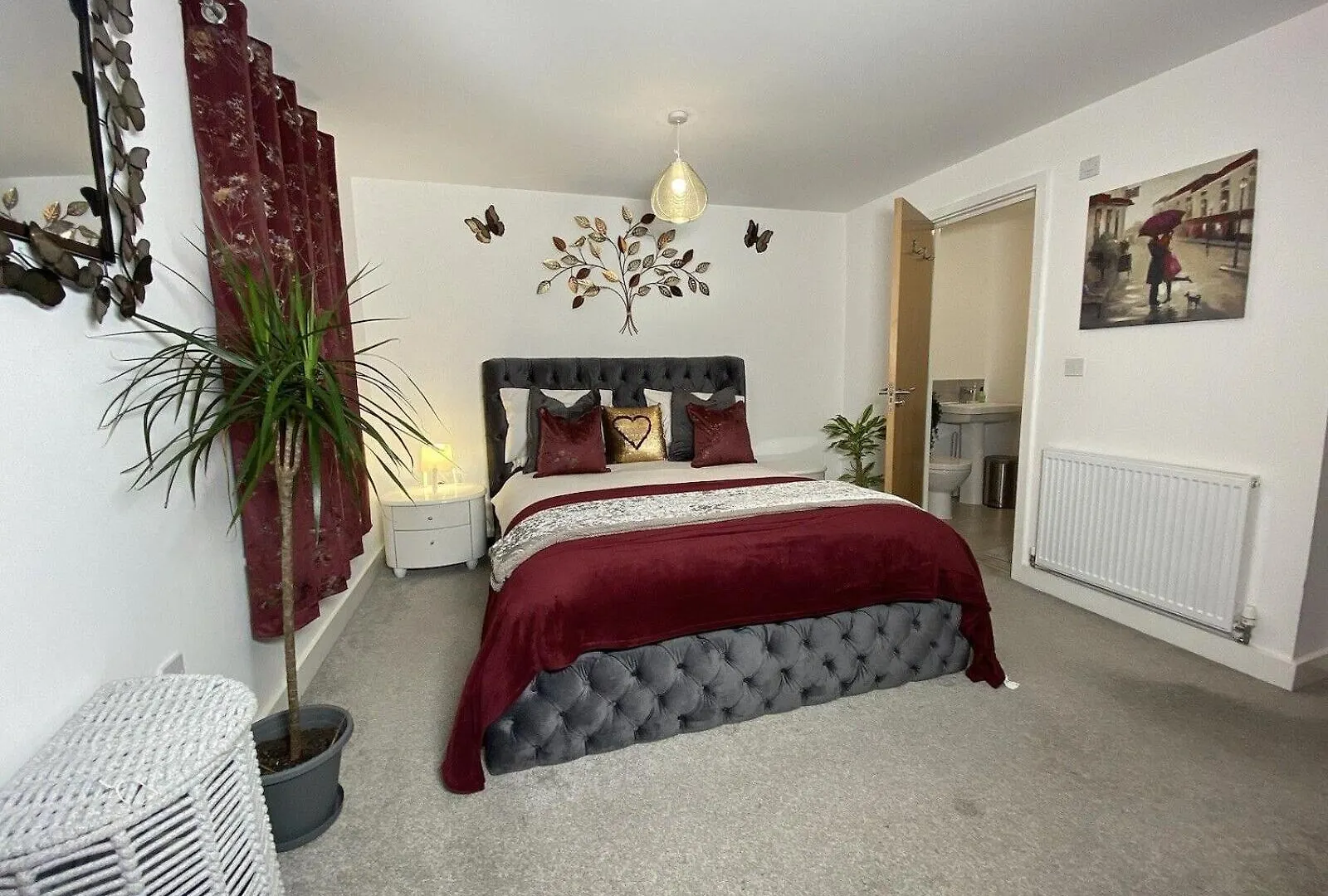 Igloo Magnolia Room Stay I Breakfast I Free Parking Leeds