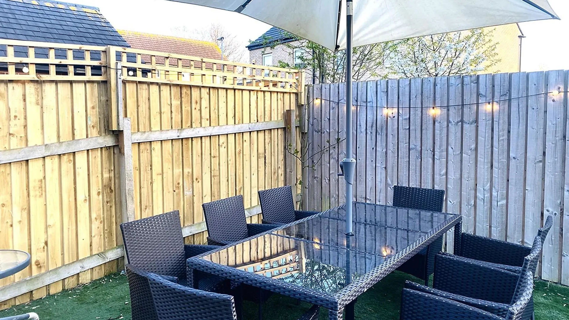 Rum i privatbostad Igloo Magnolia Room Stay I Breakfast I Free Parking Leeds